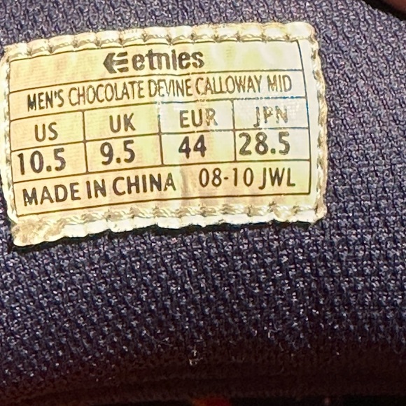 ETNIES
Etnies Chocolate Devine Calloway Mid Navy/Red - Picture 8 of 8